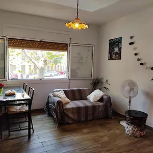coqueto-apartamento-barcelona.topbarcelonahotels.com/